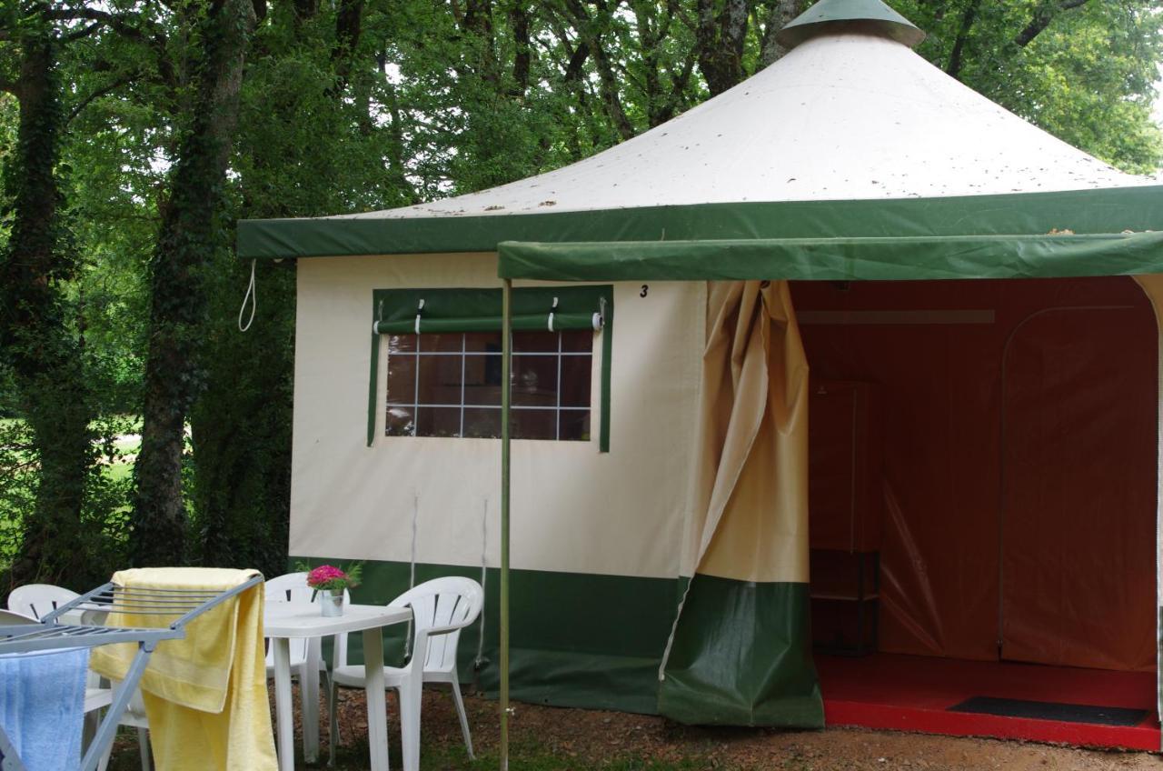 Hotel Camping La Bergerie La Chapelle-Achard Exteriér fotografie