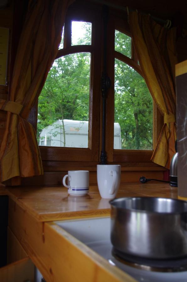 Hotel Camping La Bergerie La Chapelle-Achard Exteriér fotografie
