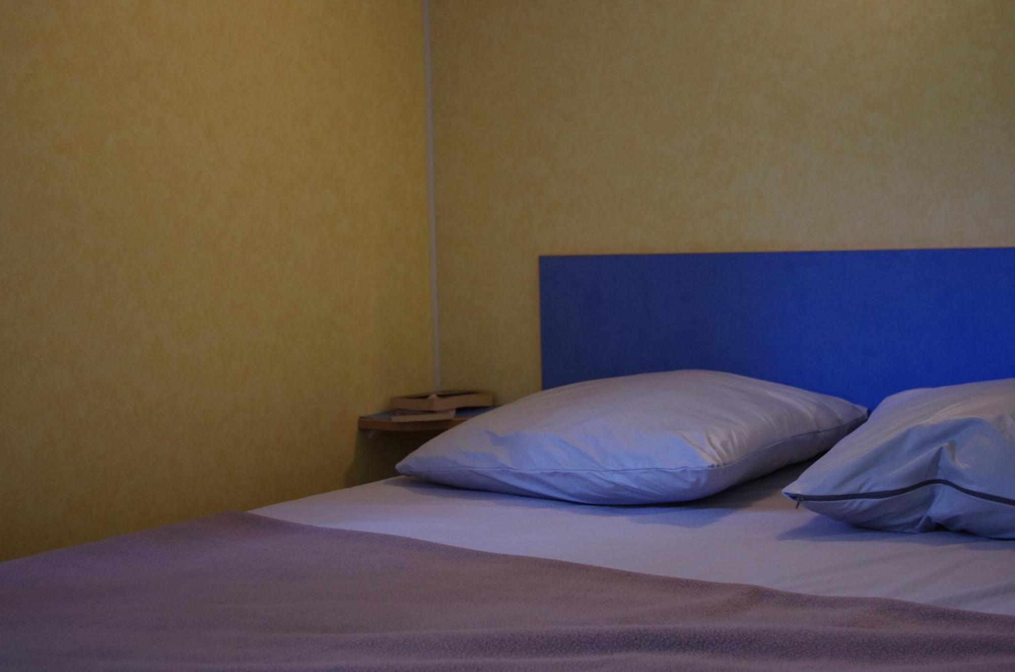Hotel Camping La Bergerie La Chapelle-Achard Pokoj fotografie