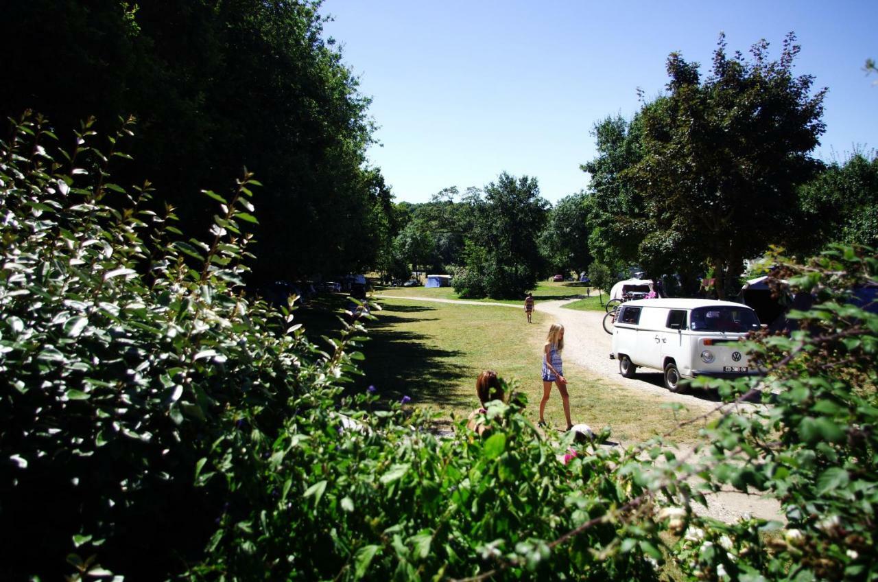 Hotel Camping La Bergerie La Chapelle-Achard Exteriér fotografie